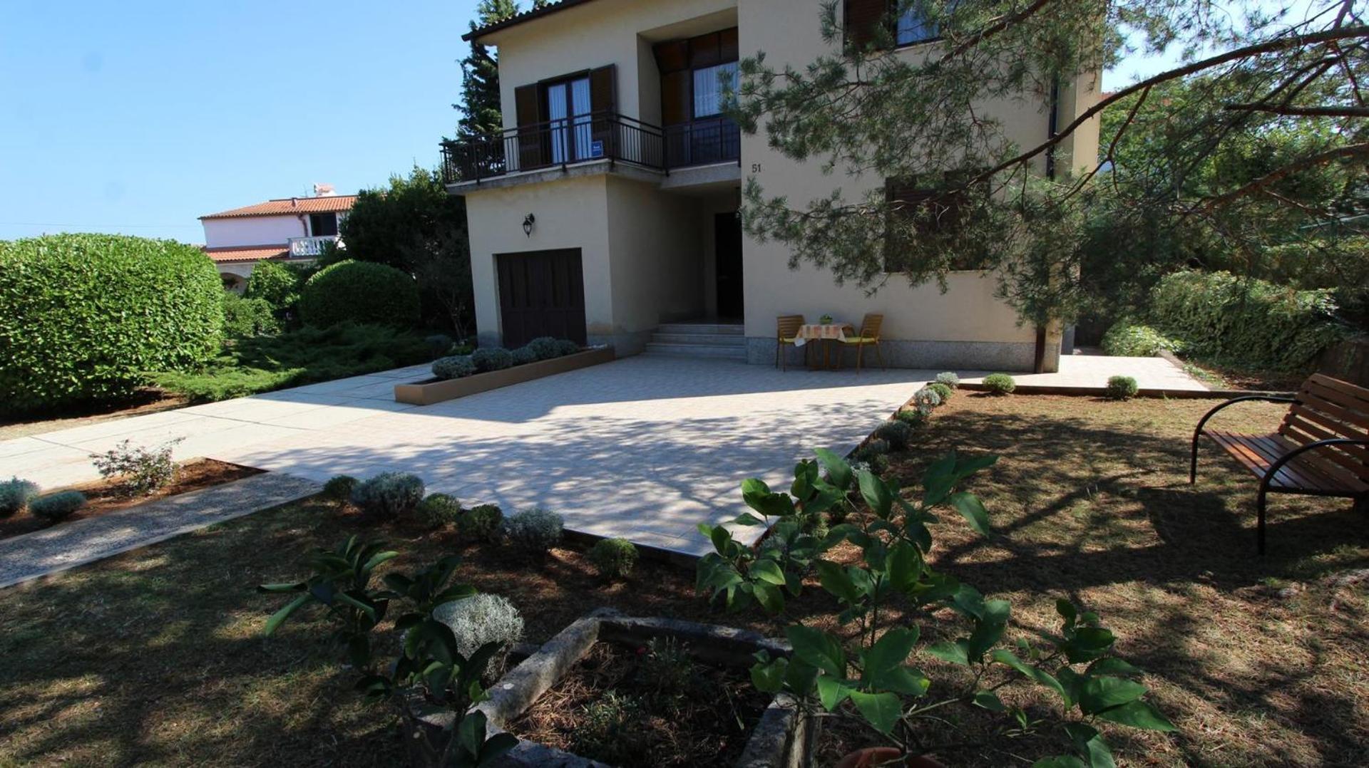 Apartment Studio Ljutic Malinska Zewnętrze zdjęcie